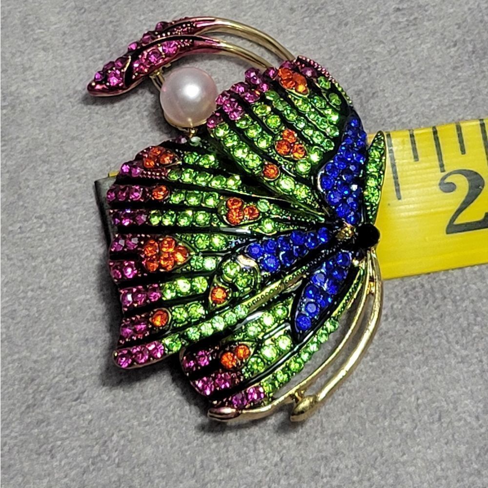 Austrian Crystal Butterfly Brooch‎ - Picture 2 of 8